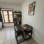 à Valence, Drôme *